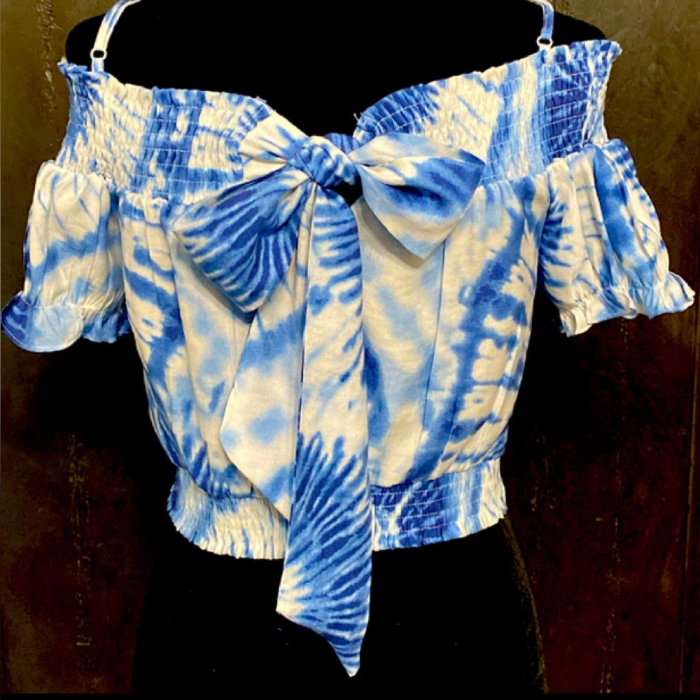 Milk & Honey Blue white wash cropped top with tie back- Size Small